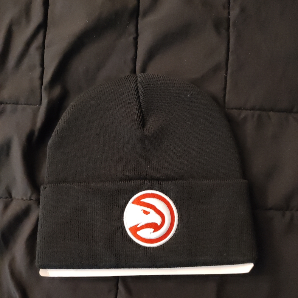 Atlanta Hawks Black Beanie